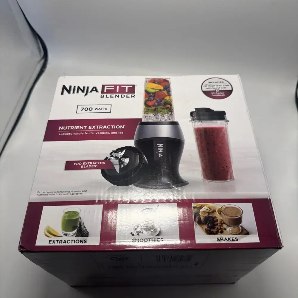 Ninja Fit Compact Personal Blender 16 oz ToGo Cups with Spout Lids